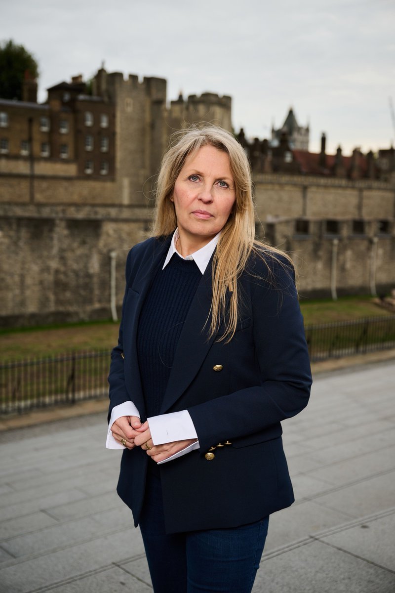 Calling all Ricardians and fans of the #medieval era! 📻 Tune in to @BBCWomansHour tomorrow at 10am to catch Philippa Langley discussing the years of ground-breaking research that resulted in her new book THE PRINCES IN THE TOWER and the @Channel4 documentary.👑 #RichardIII
