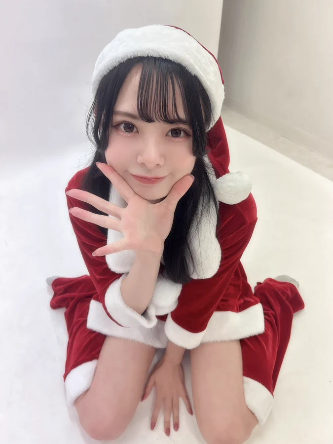 Asian girl Christmas costume