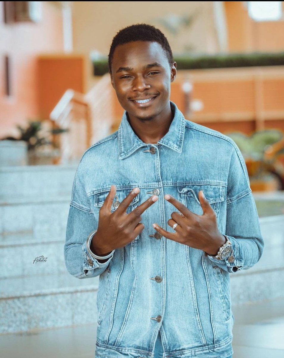 What's your favorite song by Ray G??🇺🇬♥️