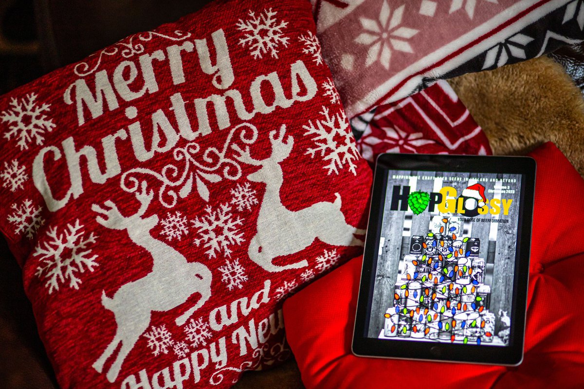 Happy Glossy Christmas, everyone! 

Latest reading this way:
hopglossy.com