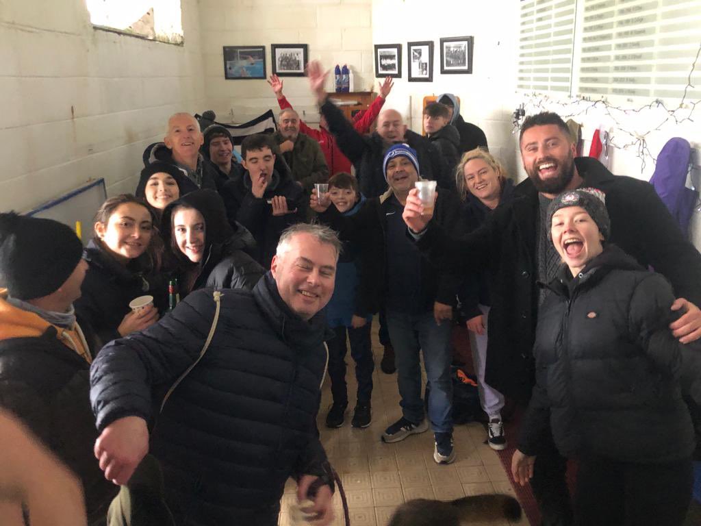 HalfMoonSWPC's tweet image. A great morning down at the @HalfMoonSWPC club for the annual Christmas swim. 

Congrats to the first ever female winner of the Rafter Cup (run since 1949) Brona Dunne, close second Gerry Dunne, followed by Paul Wynne. 

Merry Christmas all! 🏊‍♀️ 🏊‍♂️ 🎄