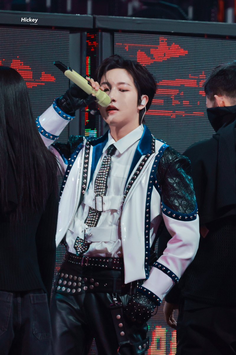 231225
🫦

#RENJUN #런쥔 #仁俊 #NCTDREAM