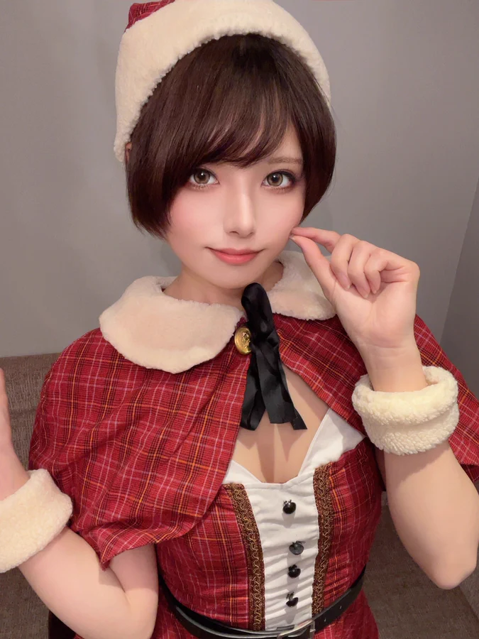 Asian girl Christmas costume