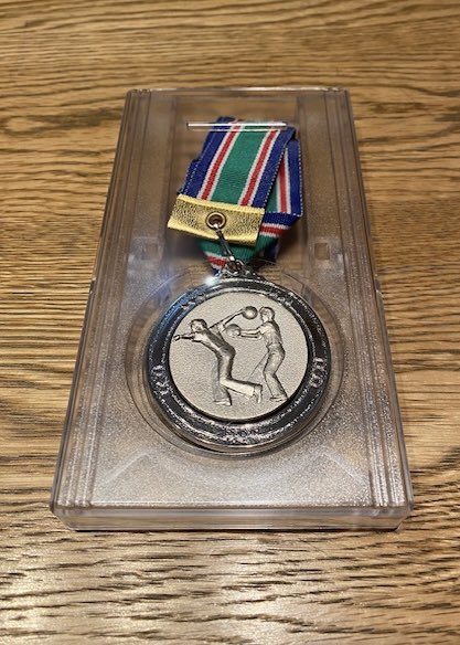 jazz_model's tweet image. き、き、気がつけば、クリスマス！

あっという間に1年が終わりますね😇

2023年もあと少し。

やり残すことがないようにできることをやっていきましょう😌

最近活躍してるボーリング部のメダルを貼っておきます🎳
頑張れボウリング部🔥