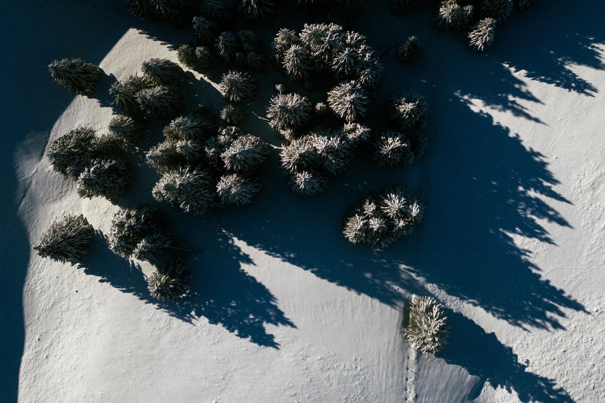 JulieSebadelha's tweet photo. Semnoz
📸 Shot on DJI mavic mini pro 3 https://t.co/TuymL2axSh