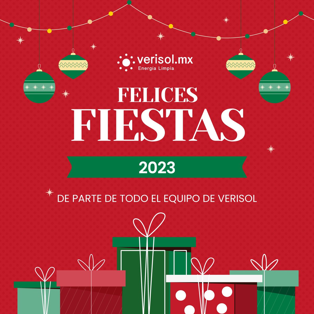 Les deseamos unas muy felices fiestas y que disfruten junto con sus seres queridos ☀️ 🎄 
Con todas las luces del árbol prendidas gracias a sus paneles solares 😉  #PanelesSolares #SolarPower #EnergiaSolar #Navidad #FelicesFiestas