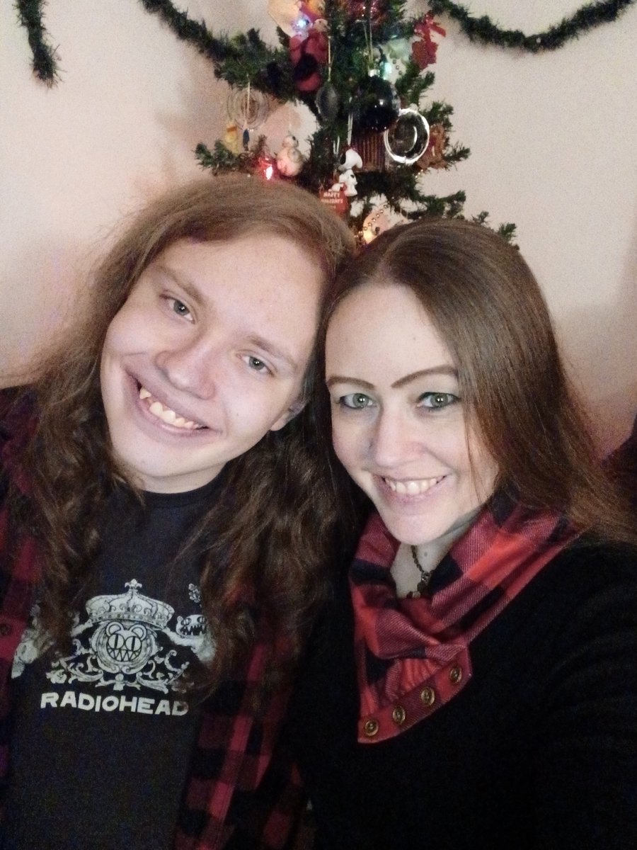 HMForrest1's tweet photo. A very Merry Christmas to everyone! Hope your Christmas is merry and bright and filled with love and kindness! 

-
#christmas2023 #holidayseason #bookcommunity #fantasyauthors #fantasybooks #middlegradefiction https://t.co/D057Fyp7PV