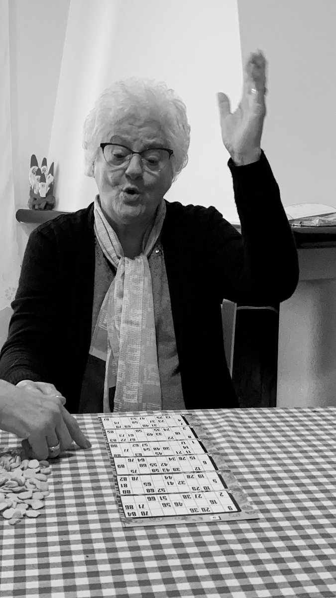 albe11953's tweet photo. Quest’anno è un po’ meno Natale. Ciao nonna ❤️ https://t.co/U2iZvQJub6