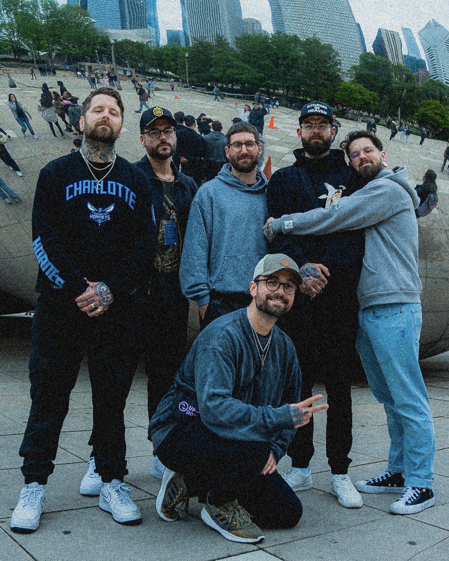 BURY TOMORROW tweet media