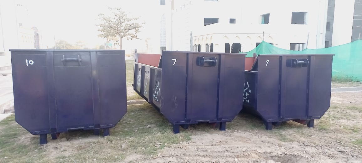 SNGPakistan's tweet photo. This achievement underscores the effectiveness of FCDO-funded SNG programs. With this new transport fleet, Mustafabad is equipped for the next 25 years in solid waste management. Kudos to the collaborative spirit that made this happen! #SustainableDevelopment #FCDOImpact https://t.co/0N0fQQjXco