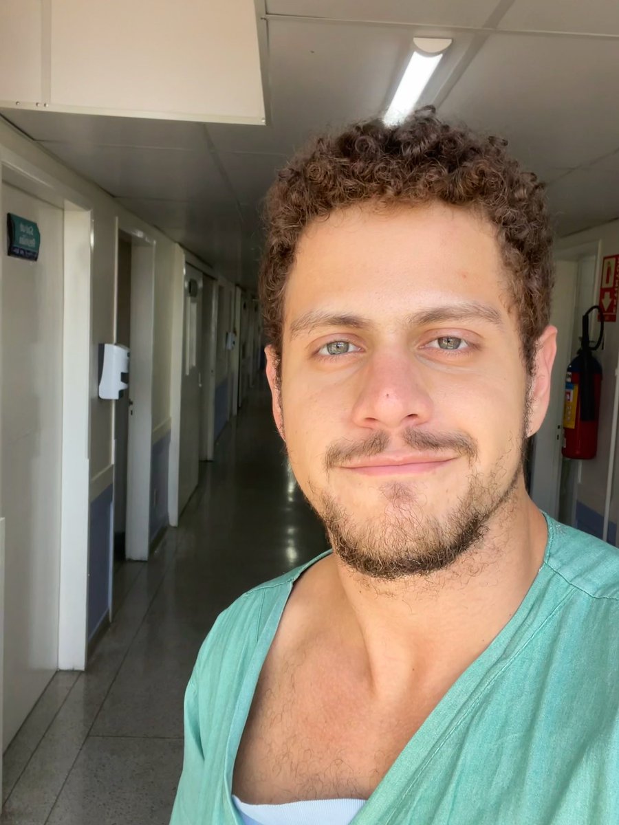 branco masoquista tweet media