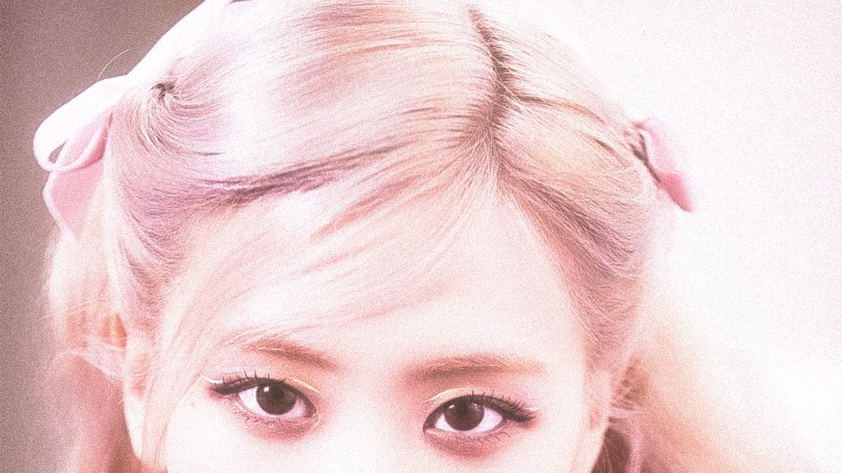 rscsvt's tweet photo. coquette girl  ︵‿୨🩷୧‿︵ https://t.co/SHaKZZLy48