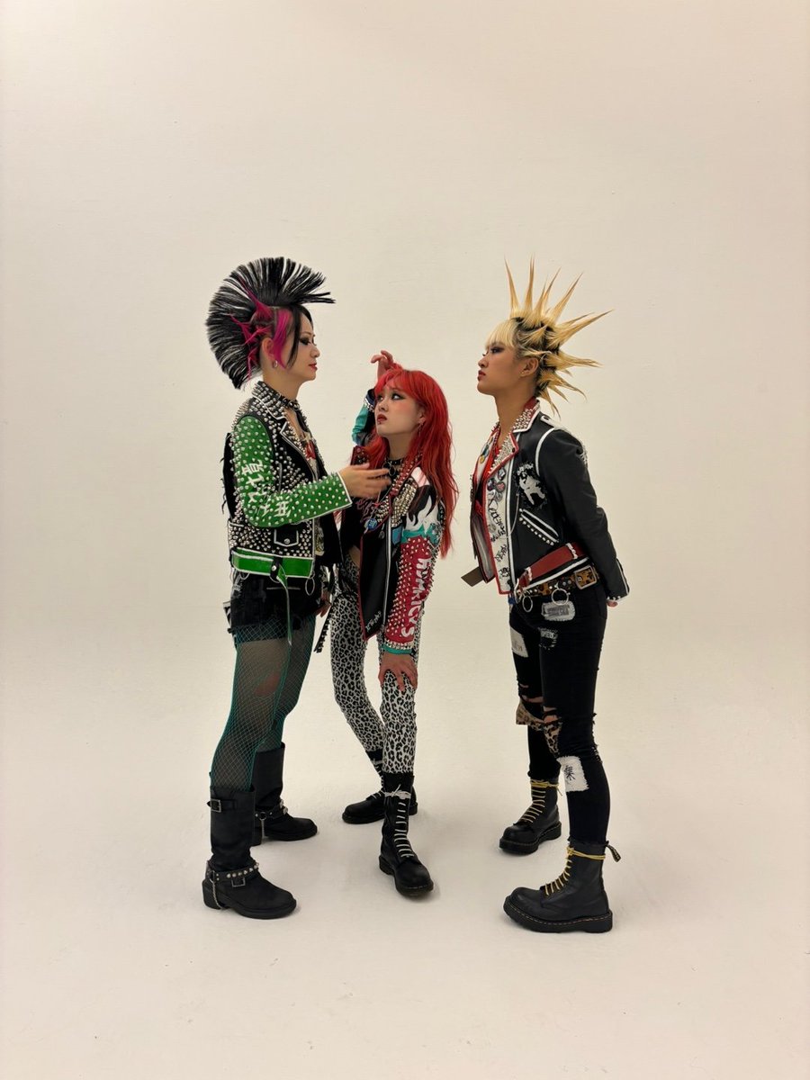 Rumkicks 럼킥스 (punk) 🇰🇷 tweet media