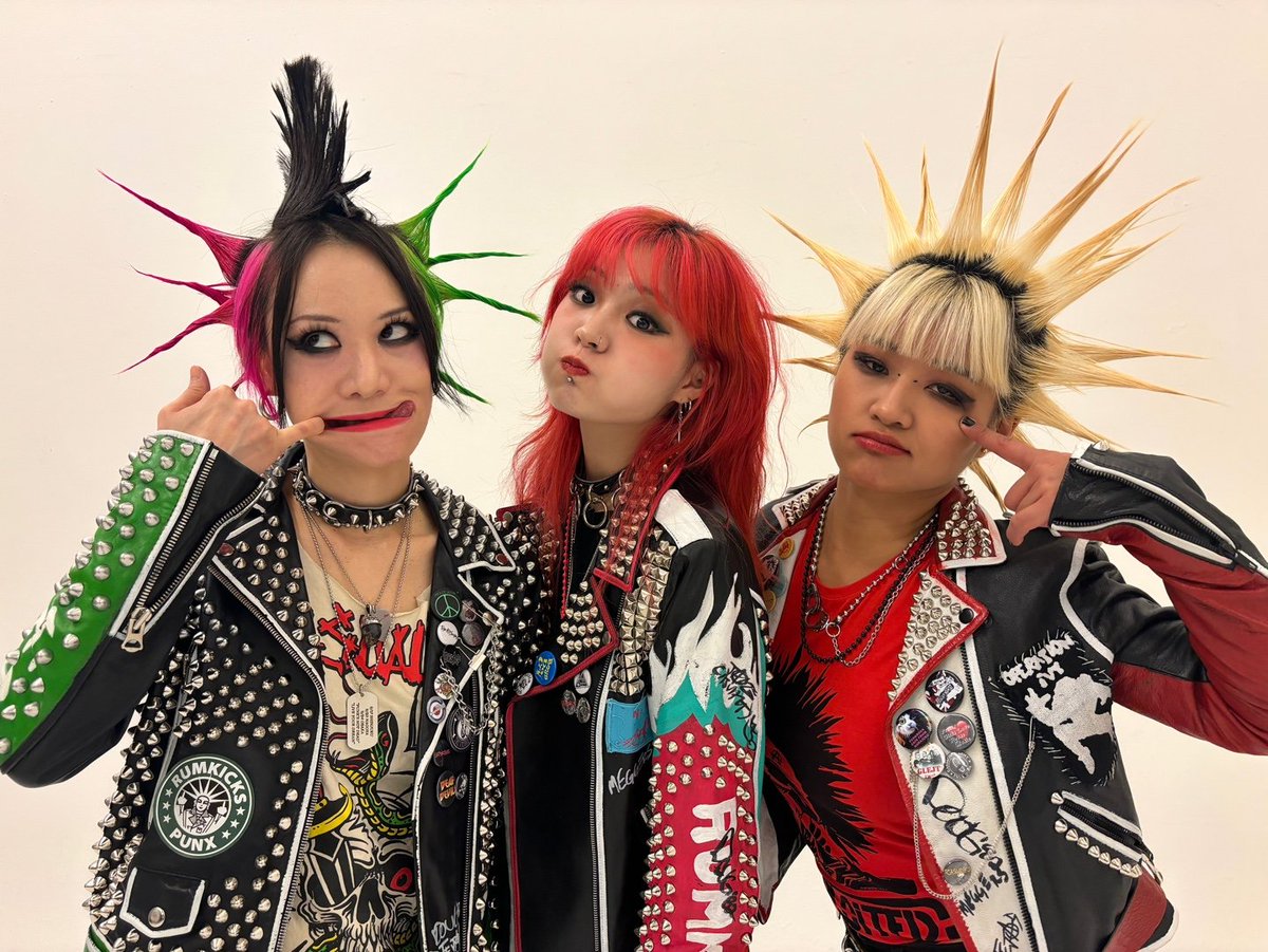 Rumkicks 럼킥스 (punk) 🇰🇷 tweet media