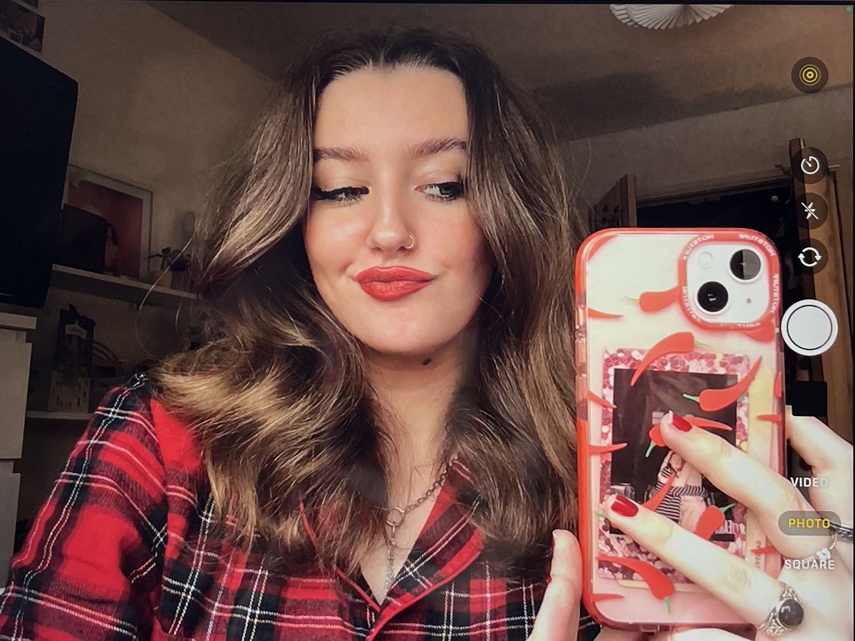 louisa ☆ tweet media