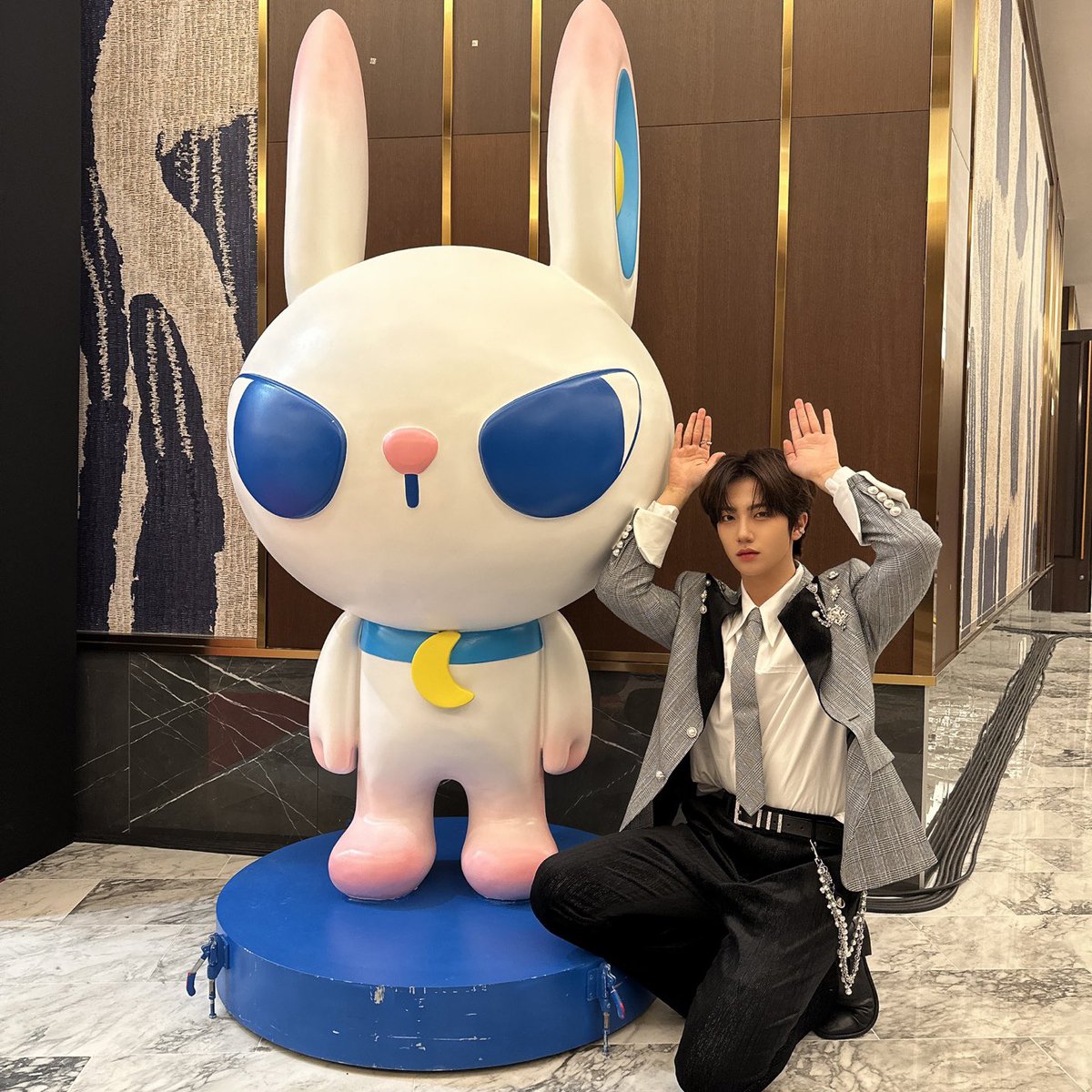 크리스마스라서 설레기도 하지만 러비티랑 함께한다는 게 더 설렌다!ㅎ😚 사랑해 러비티❤️ 
#원진 #가요대전