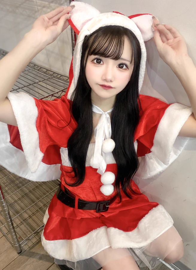 Asian girl Christmas costume