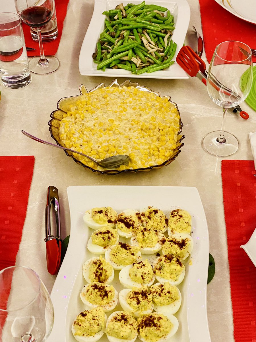 FlyingPigRises's tweet photo. For Christmas this year, I brought American country classics to my family’s table in Taiwan: deviled eggs, creamed corn, chicken pot pie and cinnamon swirl coffee cake. My family loved everything 💗🎄😋 https://t.co/xNK1D2V5S9