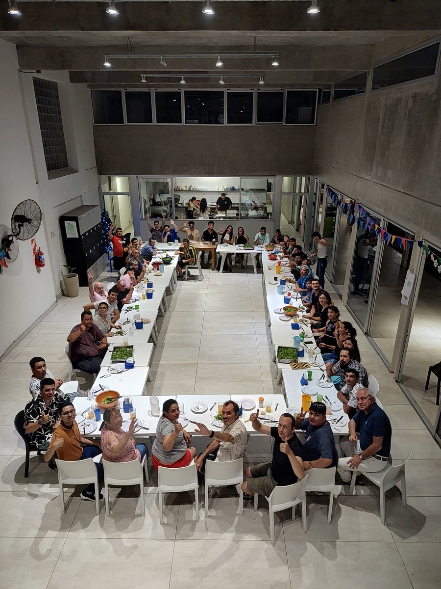 Communitassalud's tweet image. 📍 Sigamos construyendo un mundo en el que nadie quede afuera. 

¡Feliz navidad!