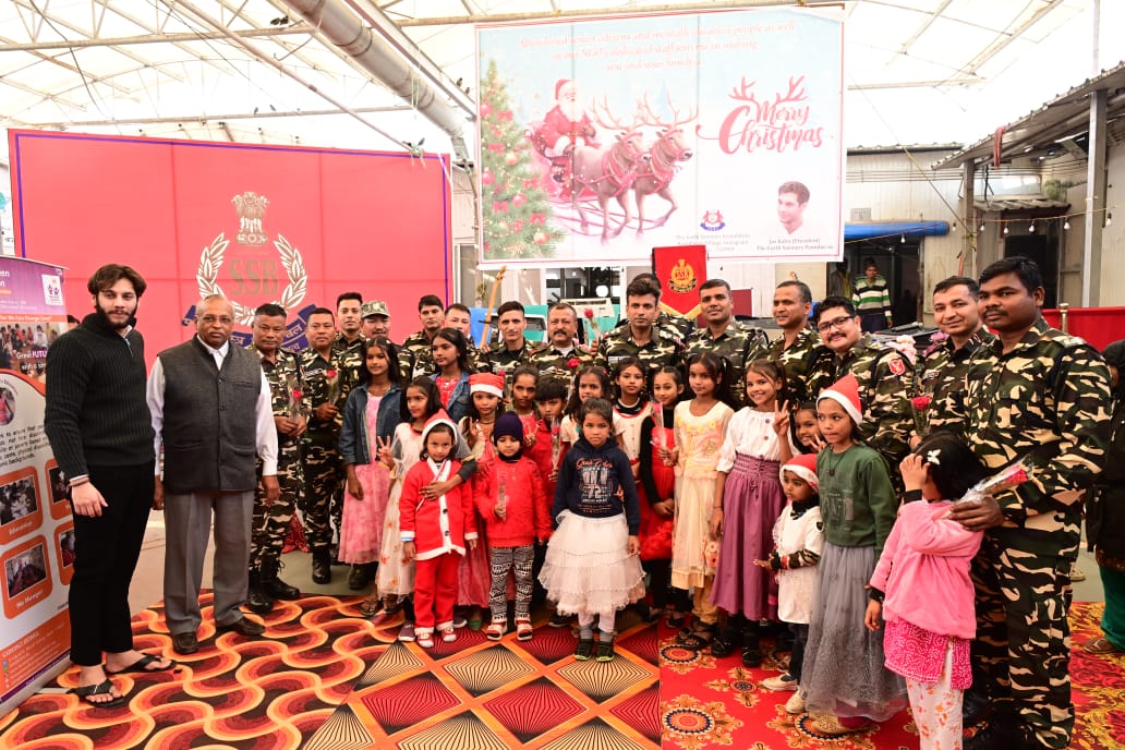 Bringing festive cheer this Christmas,25Bn SSB Jazz Band performed & mesmerised all at The Earth Saviour Foundation NGO's campus at Bandhwari,Gurugram.The music uplifted spirits,bringing smiles to abandoned senior citizens,mentally disabled individuals,and everyone in attendance.
