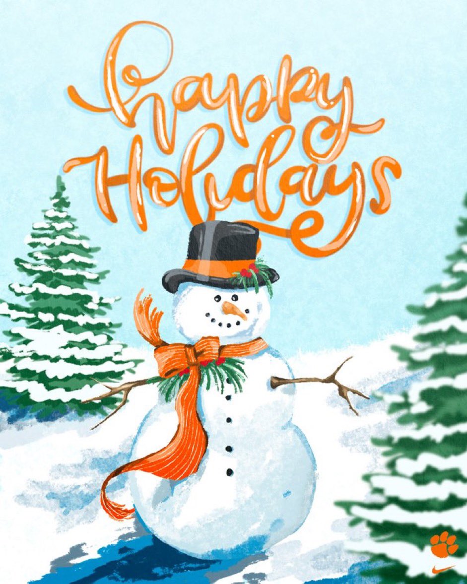 Sending out holiday wishes to our whole Tiger family near and far 🧡 And to our staff members spending time away from their families to provide our student athletes with the highest quality of care, thank you 🫶🏼 #ClemsonFamily