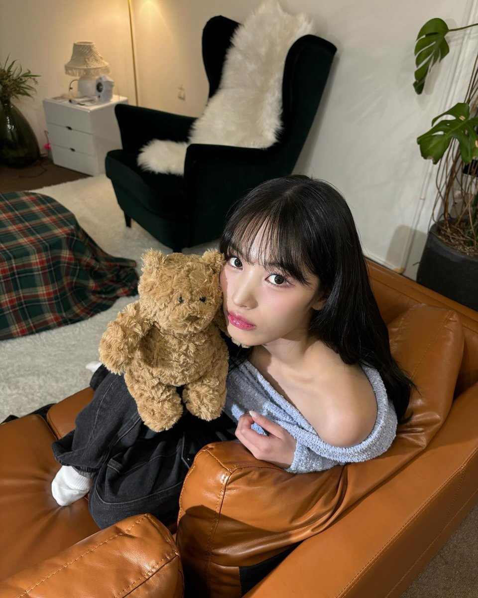 jinigallery's tweet photo. Jini instagram update 

#JINI #지니 #최윤진 https://t.co/IkKmXxoBFG