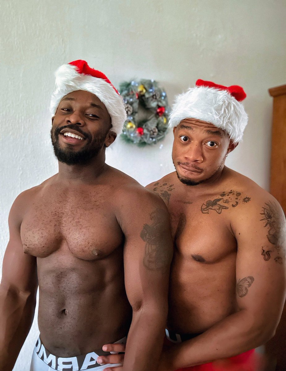 kaosprodigy_'s tweet photo. 🎅🏾🎅🏽 https://t.co/6w8bAaHDvf