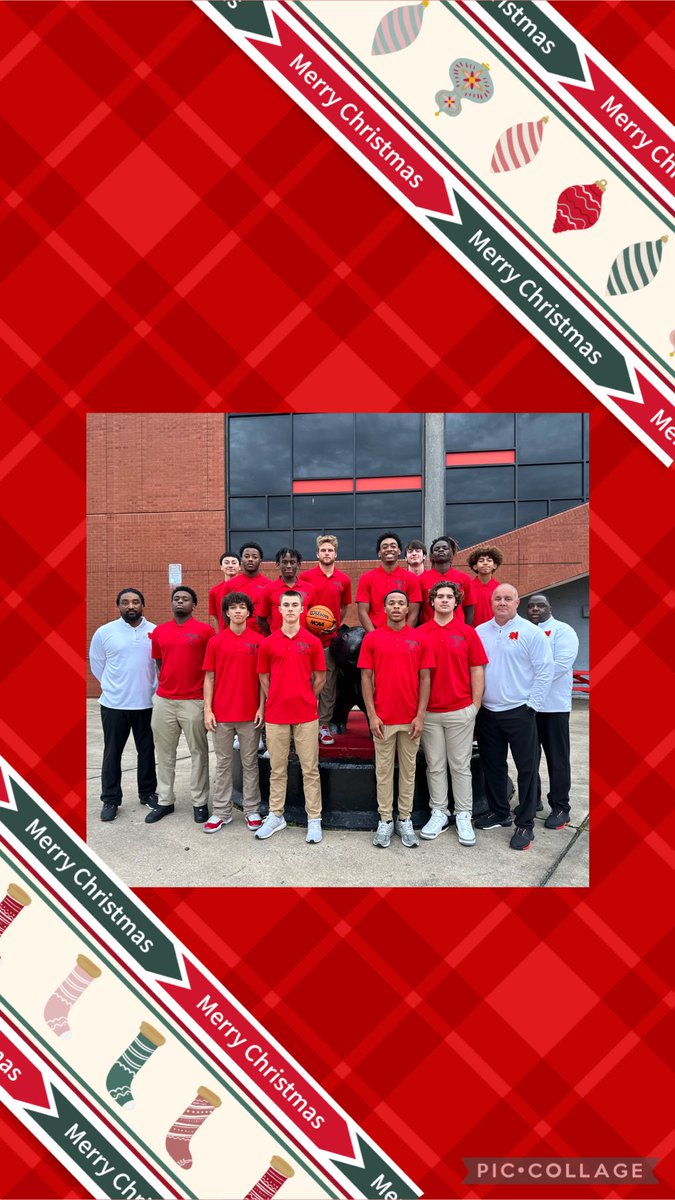 Merry Christmas from Da Bears‼️⁦<a href="/nbhsbears/">New Bern High School</a>⁩