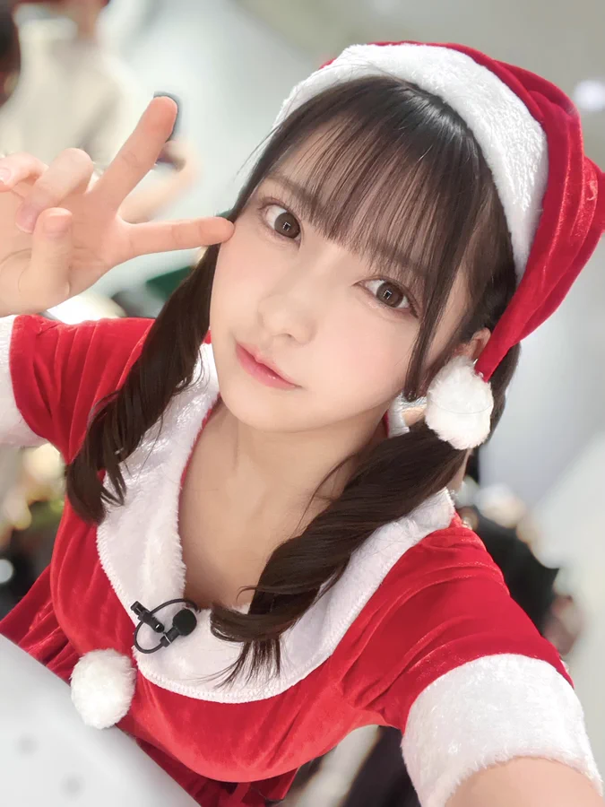 Asian girl Christmas costume