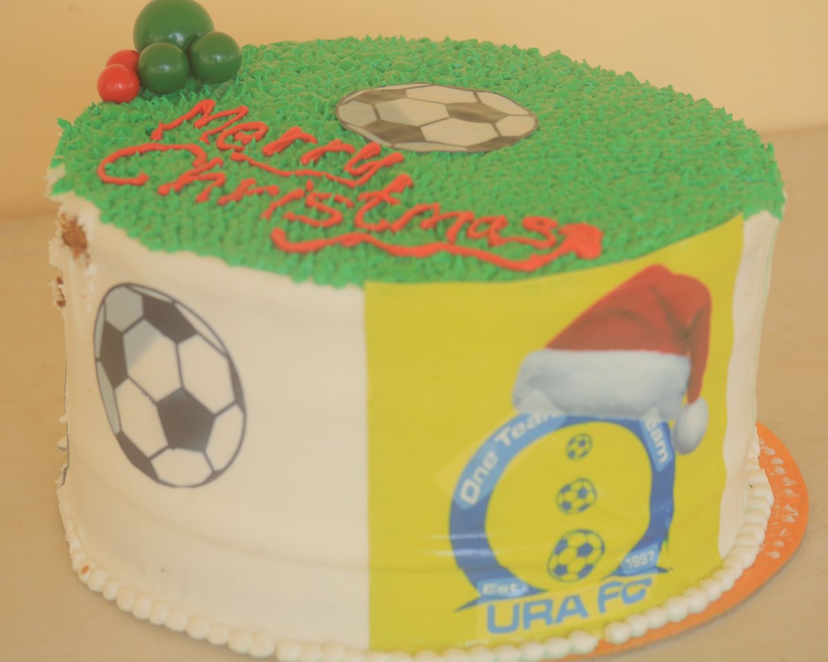 URAFC_Official's tweet photo. Thank you #LetsDoCoffee for our Christmas cake that was cut by the lads after our session in the morning at Hormsdalen Primary School Gayaza 👏👏 #MerryXmas 🎄🎁
#URAFC | #OneTeamOneDream https://t.co/q2AfYYZZC1