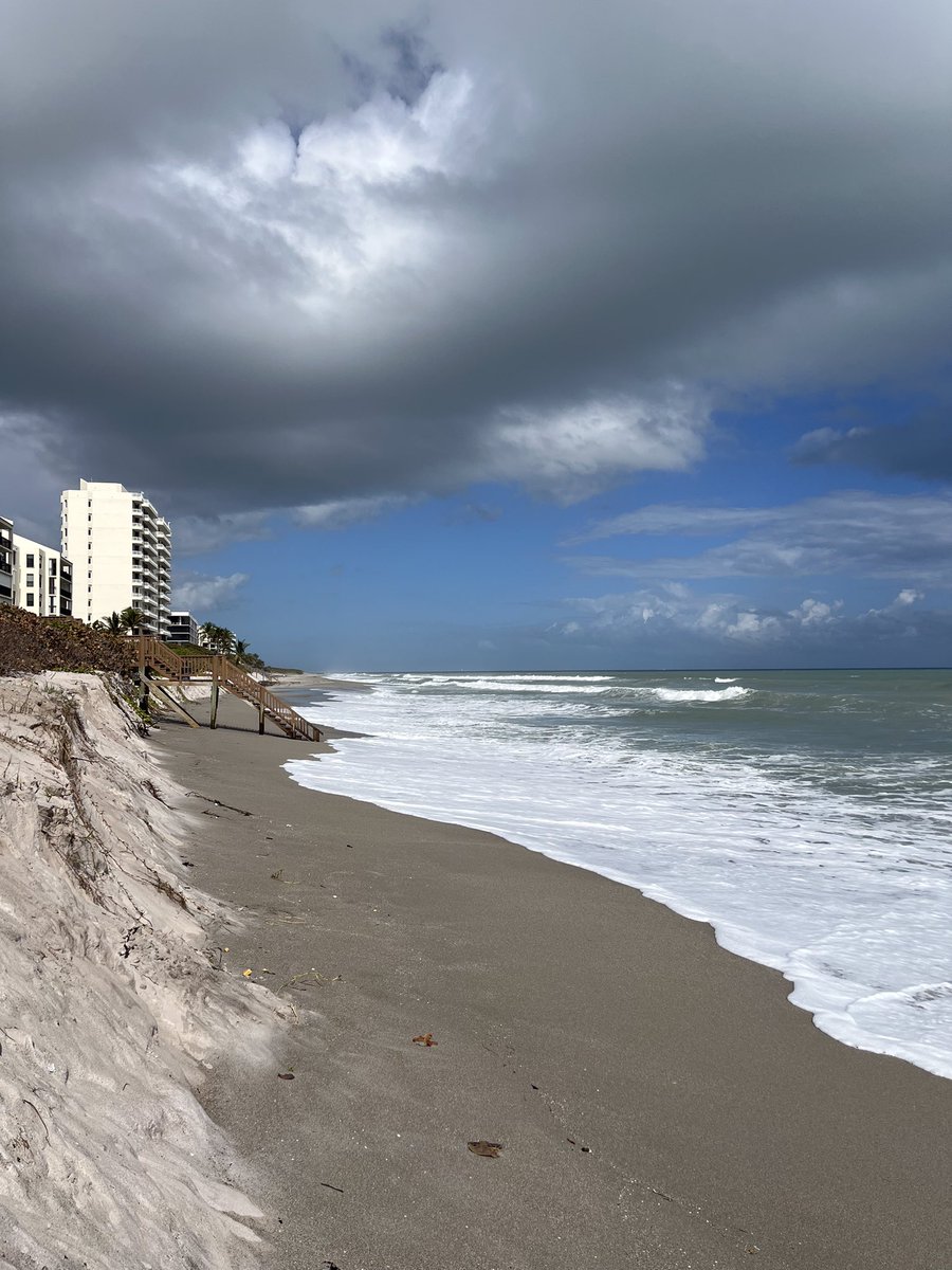 crs354's tweet photo. Coral Cove Jupiter Island
Beach replenishment washed away. https://t.co/w9bFr6aOfW