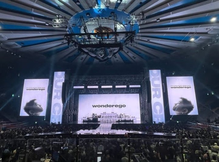 be happy tweet media