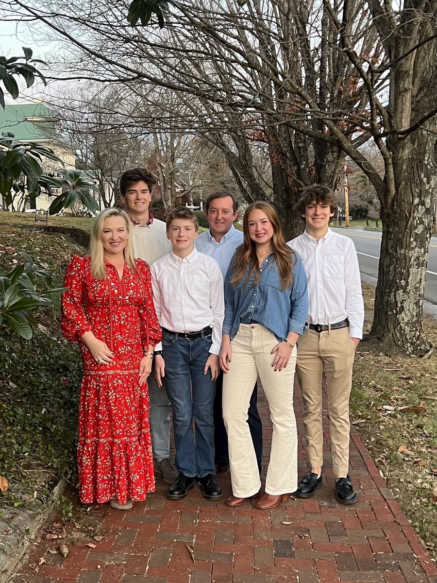 Wishing all a blessed and Merry Christmas, from our family to yours!