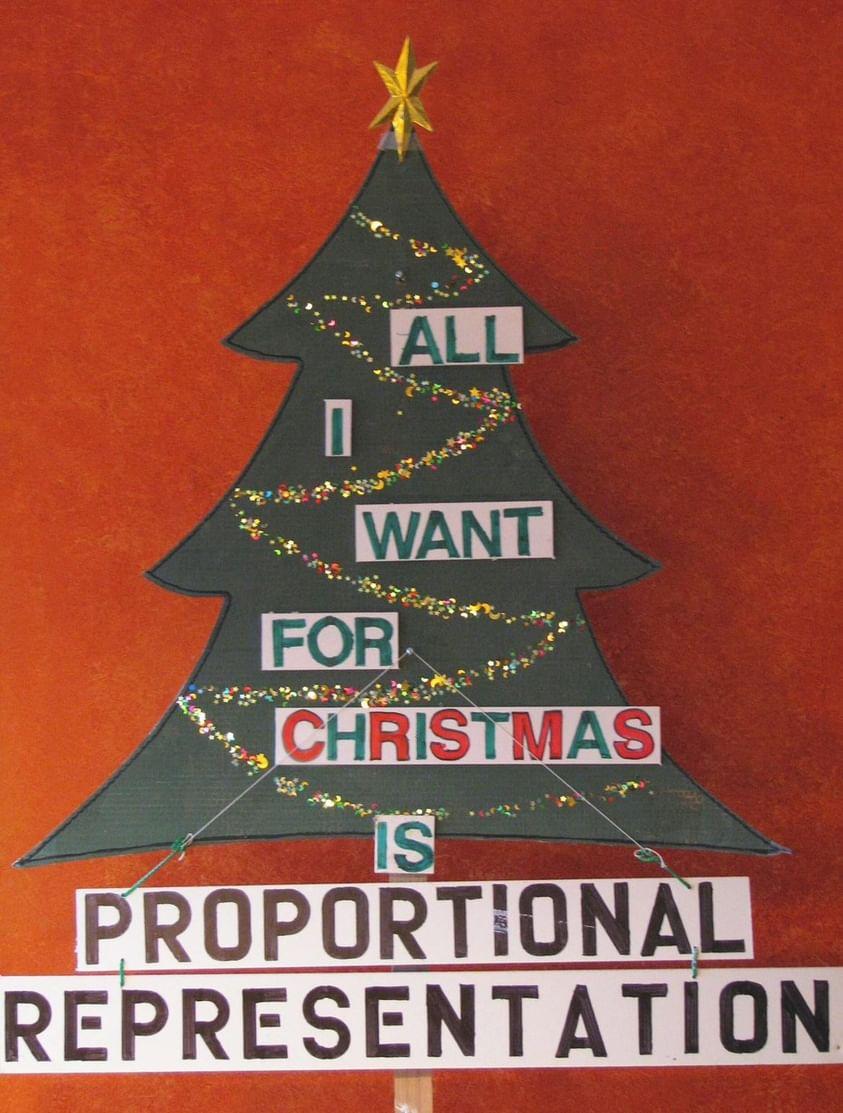 FairVoteCanada's tweet photo. Is it really too much to ask? 🎅🏻🎄☃️

Merry Christmas and Happy Holidays everyone!! https://t.co/QNsxQT5jdY