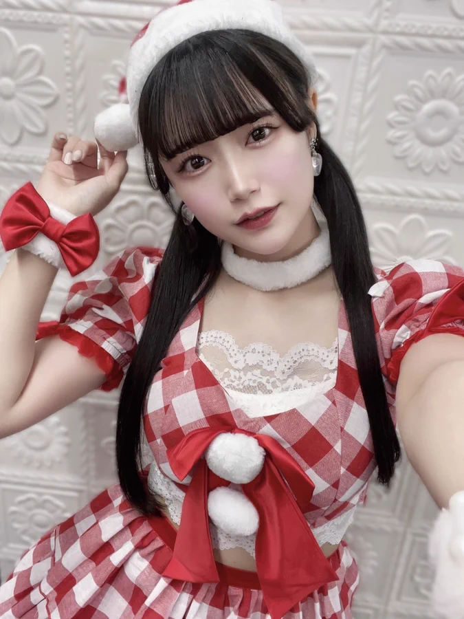 Asian girl Christmas costume