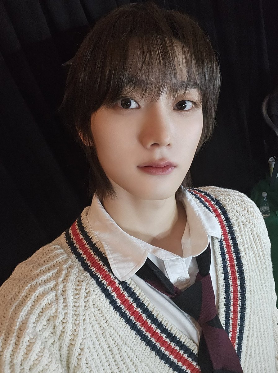 마지막까지 Happy Holiday🎄
원도어 너밖에 없다❤️

#BOYNEXTDOOR  #보이넥스트도어
#SUNGHO #성호 #2023SBSGAYODAEJEON