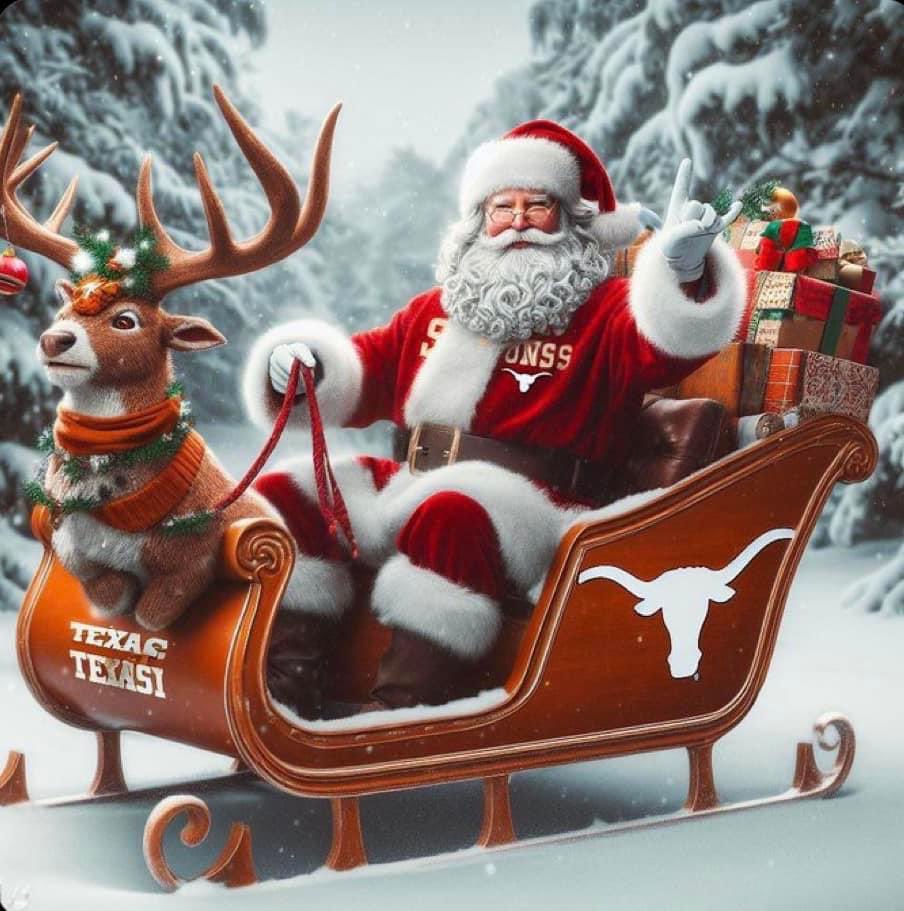 CarleoneH's tweet photo. Good morning Longhorns.. Merry Christmas 🎄 https://t.co/FSVglgyRWP