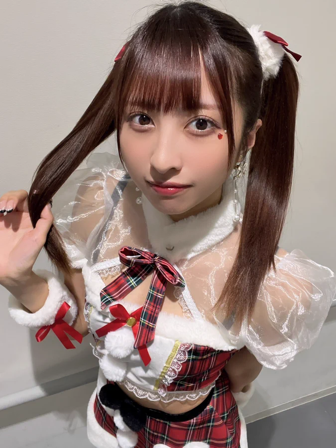 Asian girl Christmas costume