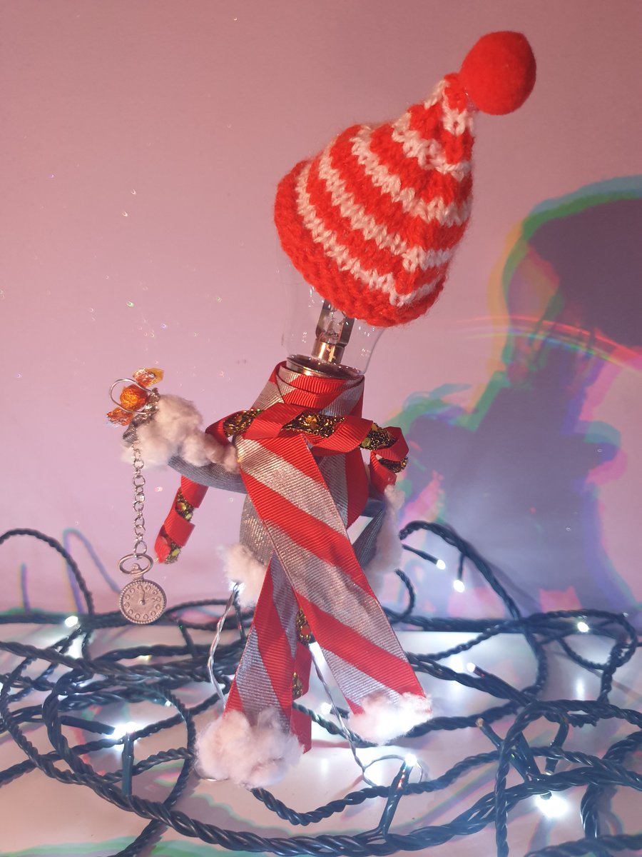 YTPurplePop95's tweet photo. Time for #stupendisanta2023!! This year mine's for the amazing @SGLChannel , I decided to go for something a lil' different and put my craft skills to the test, hope you like it! And, of course, Merry Christmas to all :D 
#stupendisanta https://t.co/j9xBAbU4IO