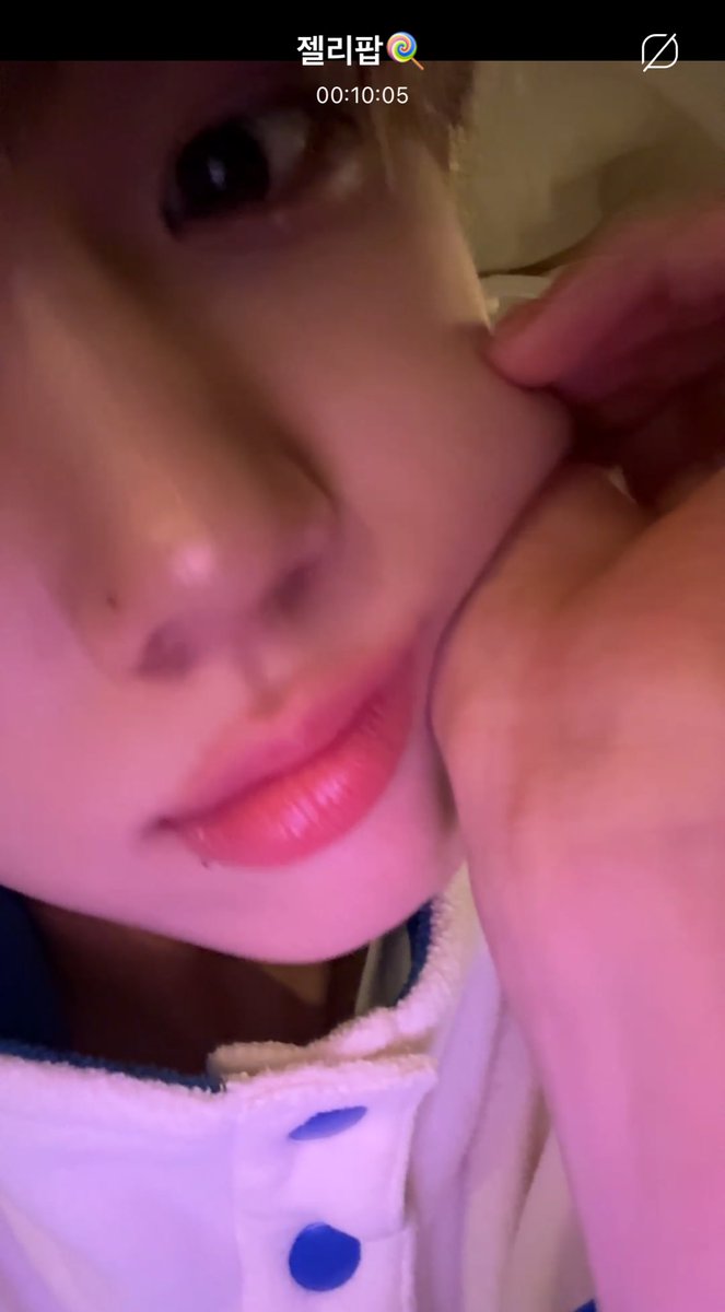 제이 tweet media