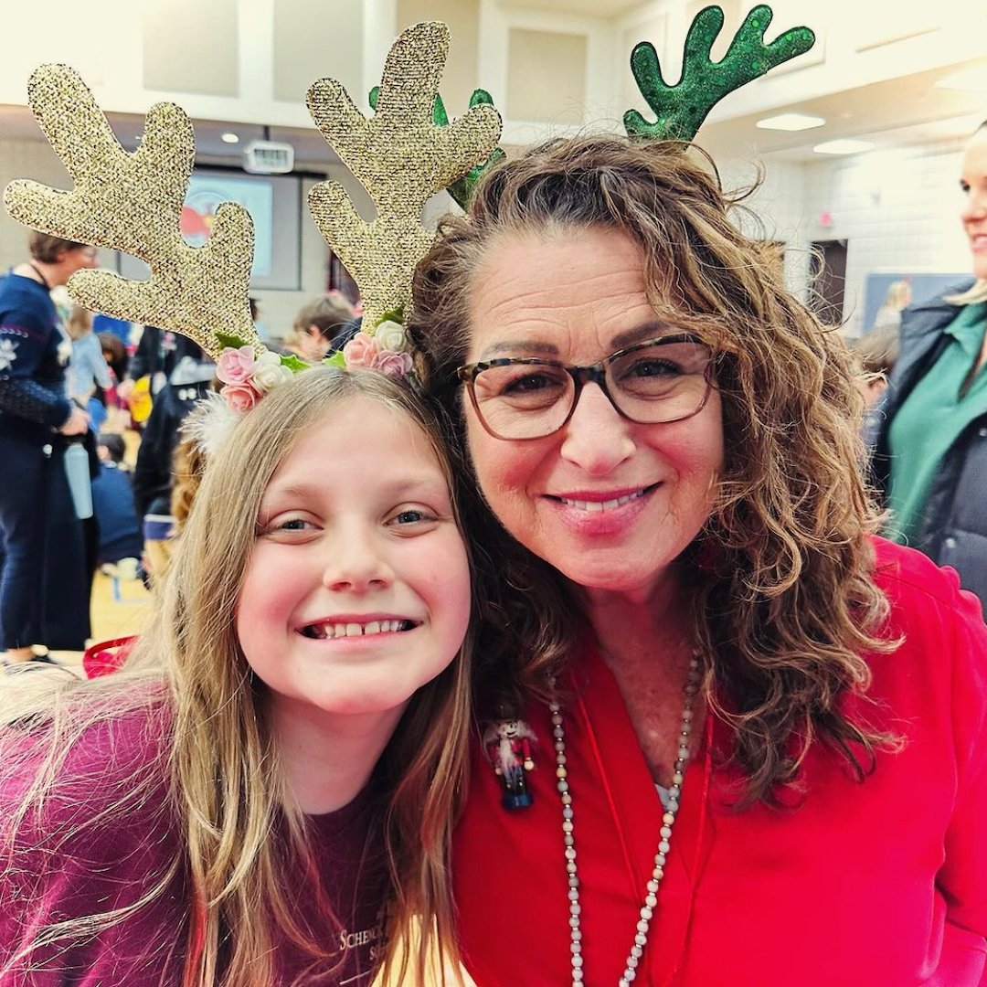 SchenckSchool's tweet photo. Happy holidays from The Schenck School! ❄️ #TheSchenckSchool https://t.co/YcfdOfKrrh