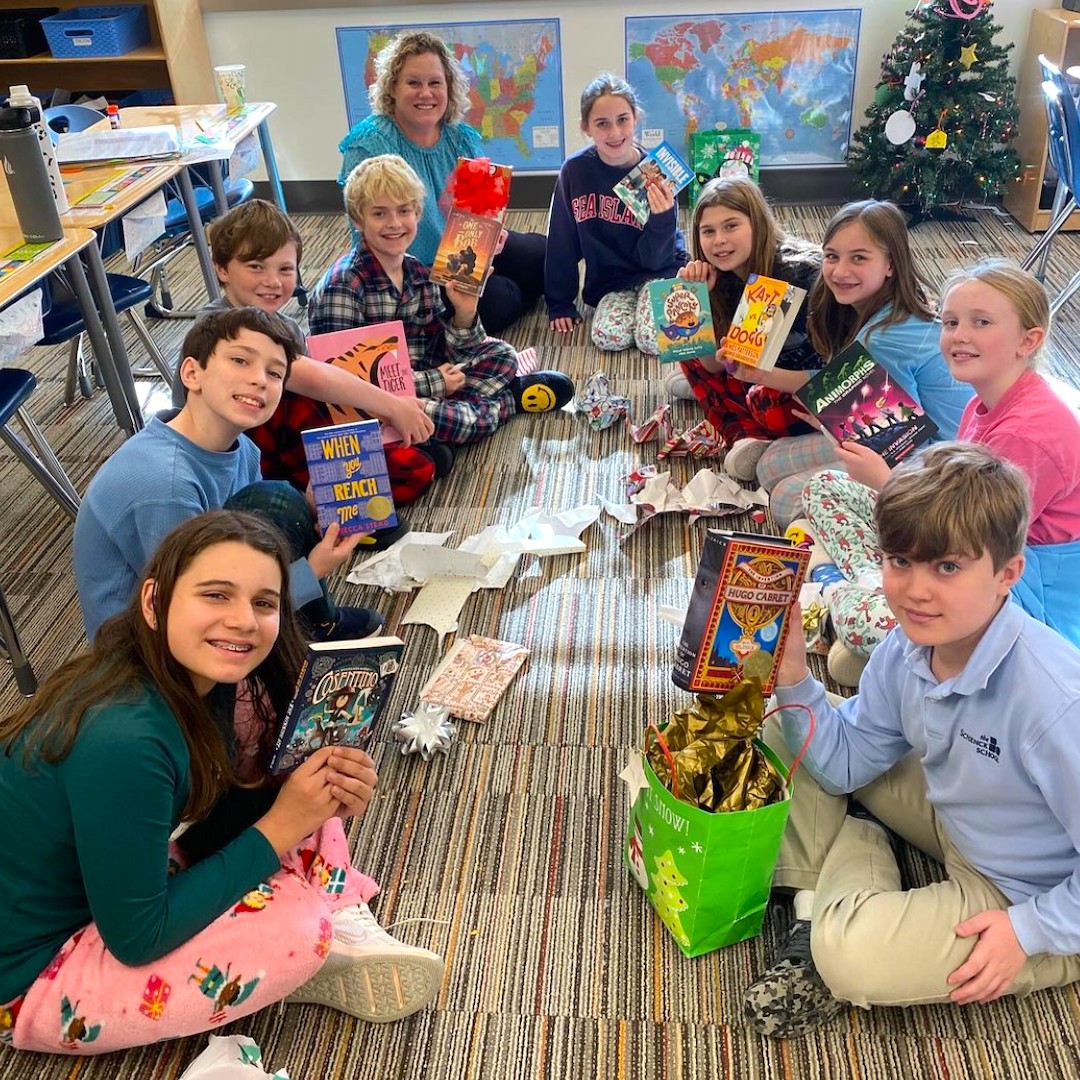 SchenckSchool's tweet photo. Happy holidays from The Schenck School! ❄️ #TheSchenckSchool https://t.co/YcfdOfKrrh