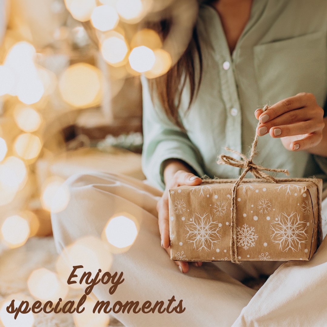 WomenBizWorks's tweet photo. Enjoy special moments. #specialmoments #women  #youdeserveit https://t.co/WHfu4Pk14d