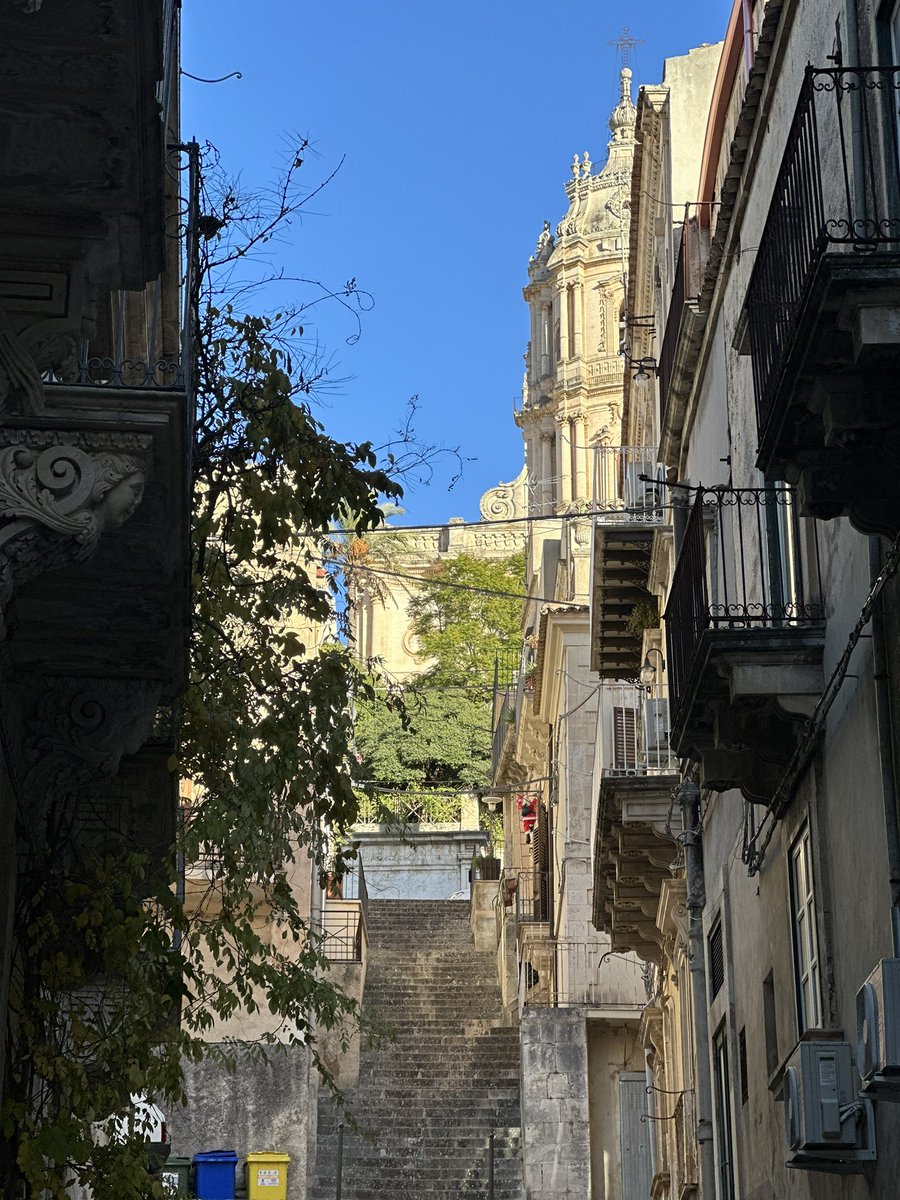 docmaltese's tweet image. Uno scorcio #Modica