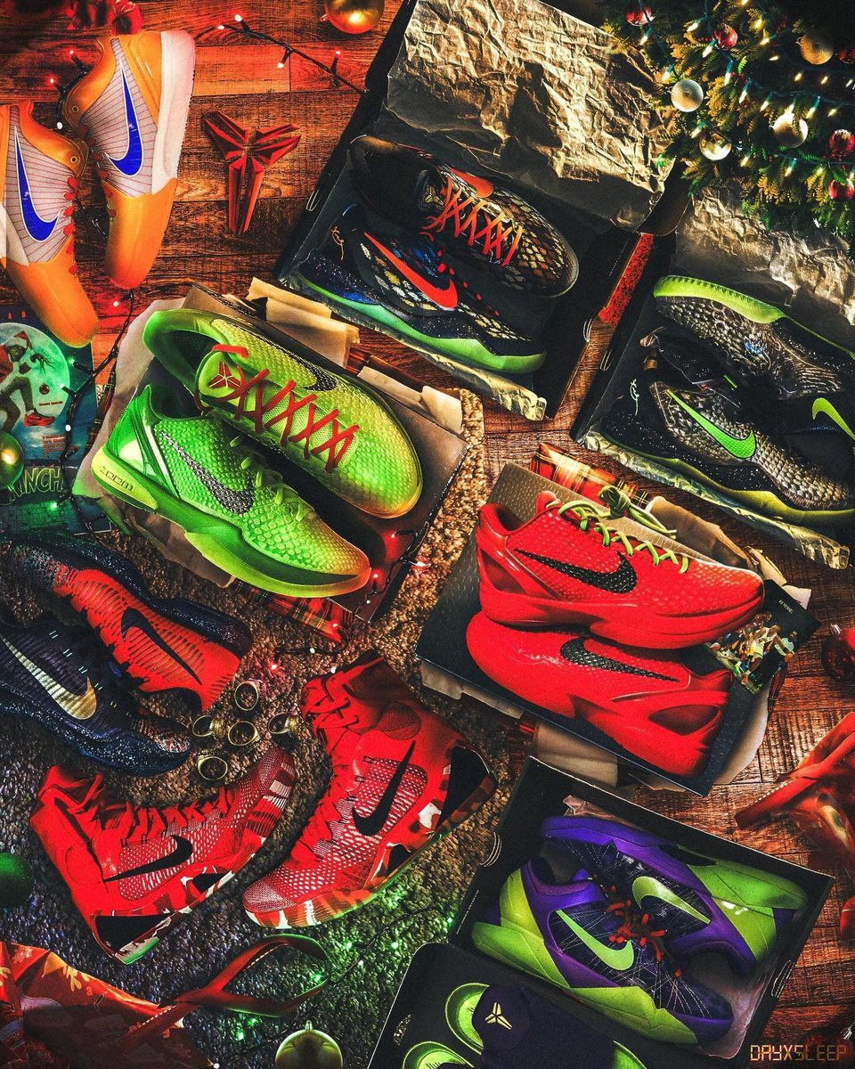 JustFreshKicks's tweet photo. Christmas themed Kobe’s 🎄 https://t.co/vNUXB3UXjL