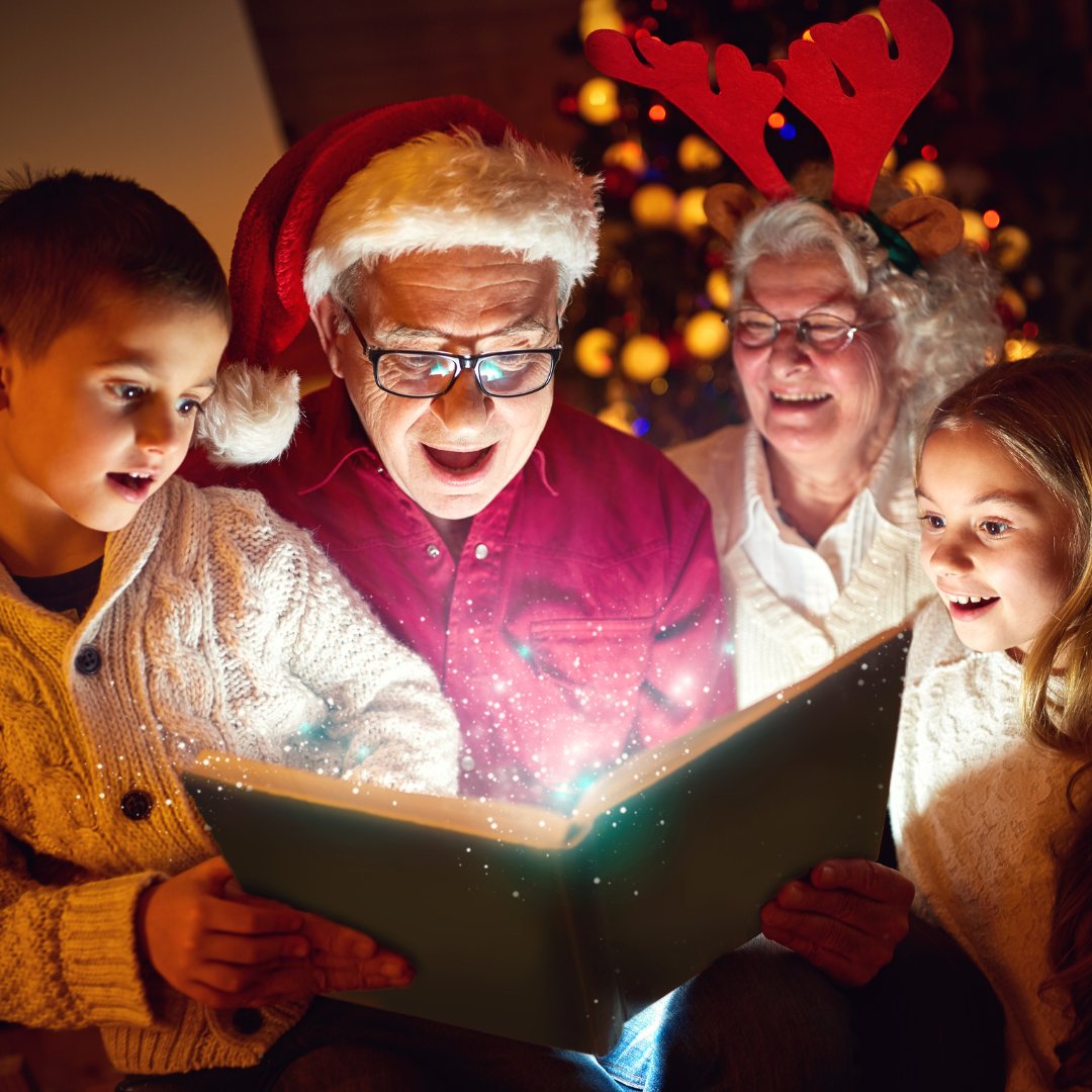 suntuity's tweet photo. The Gift that keeps on giving: Solar.  Light up your festive season sustainably. 🌟🎁 #ProductHighlightMonday #FestiveSolar #EcoCheer https://t.co/wKFruEo8qH