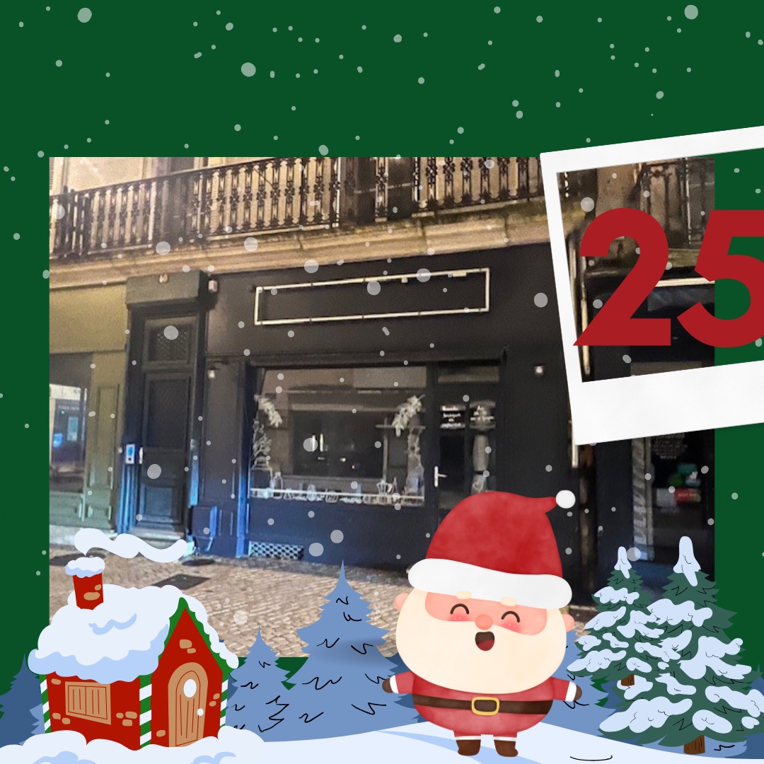 poitevin_e's tweet photo. 📅 25 décembre : #JoyeuxNoel la ville de #Poitiers vous offre un supplément de cadeaux !🎄 https://t.co/oGZq4ZACHi
