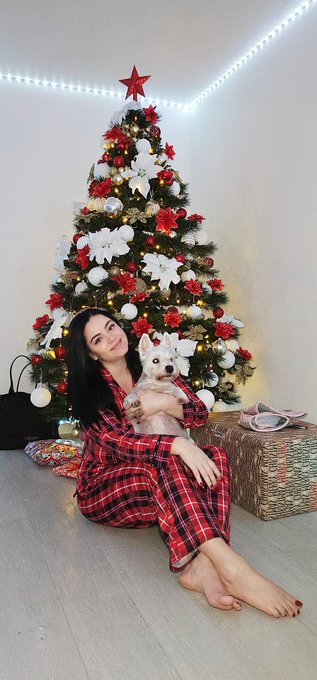 Merry Christmas my beautiful people ❤️ 💕  hope you all have a blessed day 🙏 ❤️ https://t.co/dU82y1hA<a href="/tag/mvsales"class="tags"><span>#mvsales</span></a>