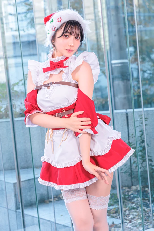 Asian girl Christmas costume