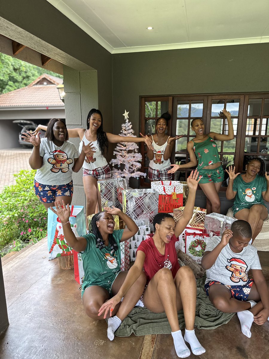 Mthimunye_SA's tweet image. Merry Christmas 🎄